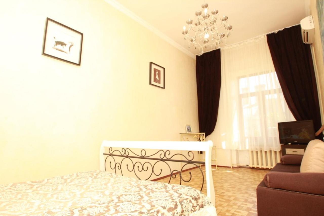 Apartament Apartmens Near Opera House Odessa Zewnętrze zdjęcie